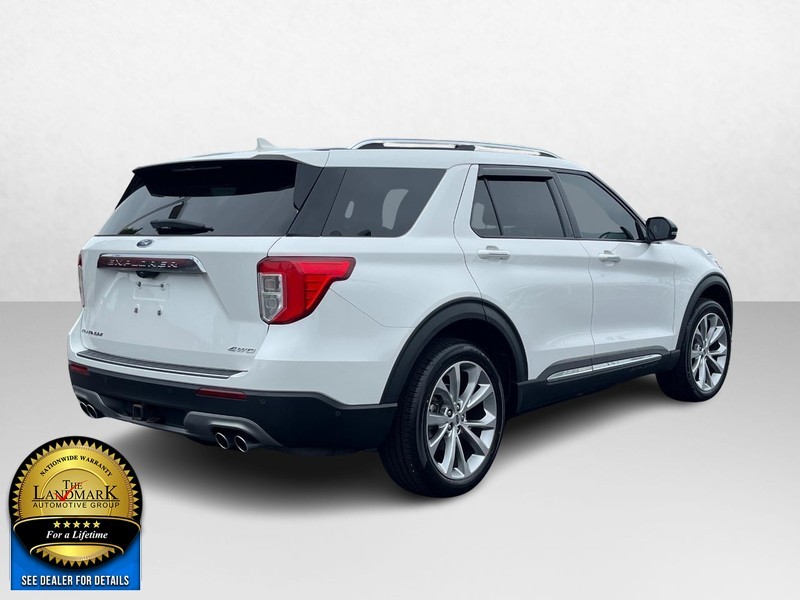 2021 Ford Explorer Platinum 3