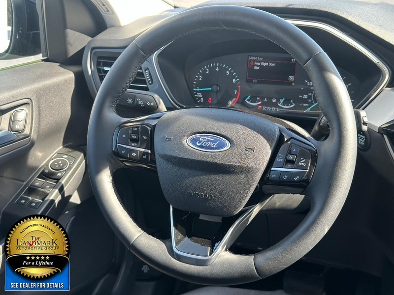 2022 Ford Escape SEL 12