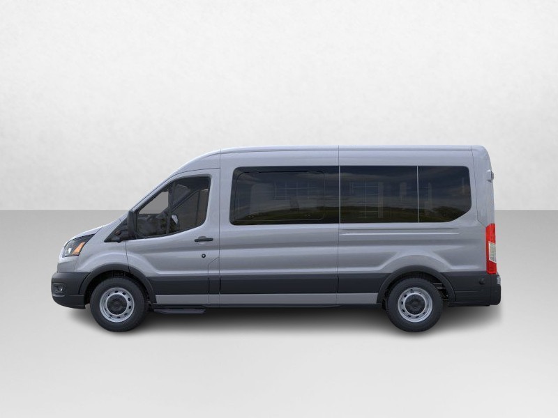 2024 Ford Transit Passenger Wagon  3