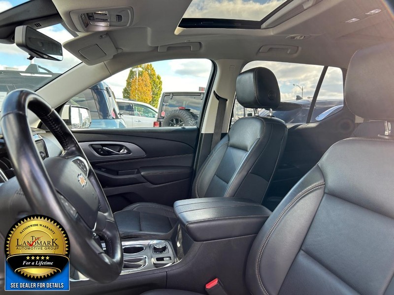 2019 Chevrolet Traverse Premier 9