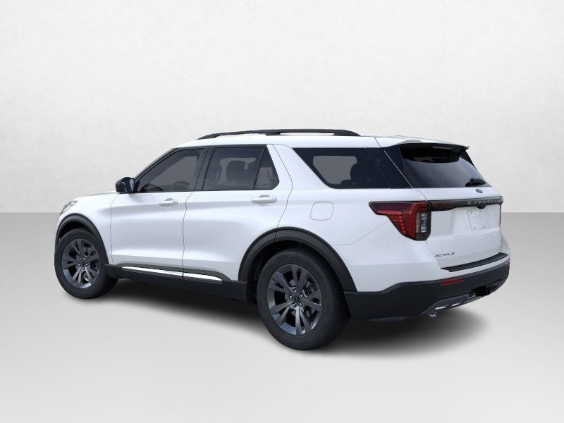 2025 Ford Explorer Active 4