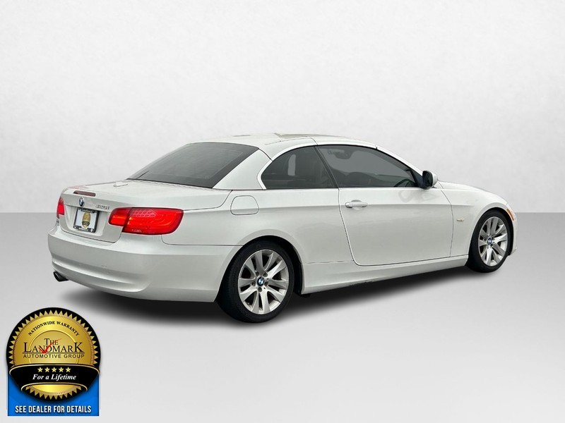 2011 BMW 3 Series 328i 3