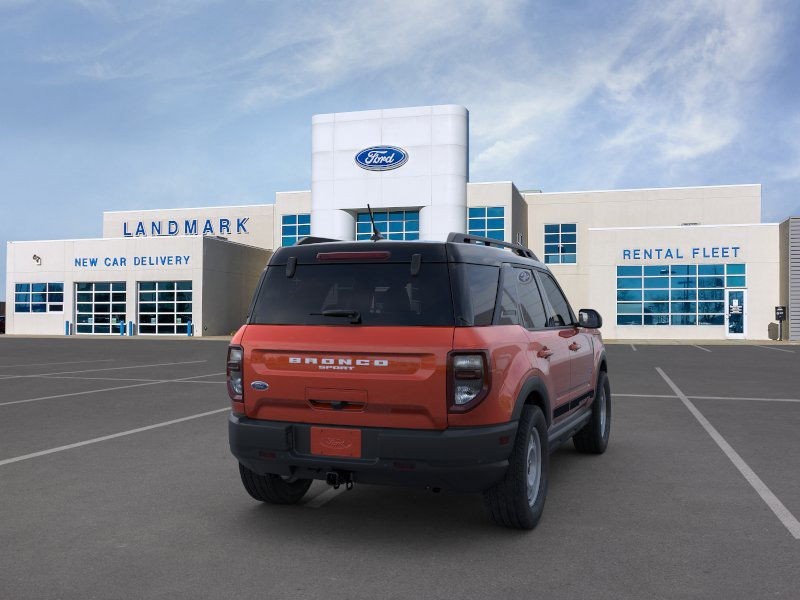 2024 Ford Bronco Sport Outer Banks 8