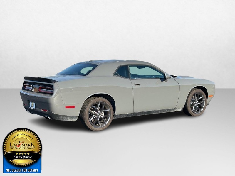 2023 Dodge Challenger SXT 3