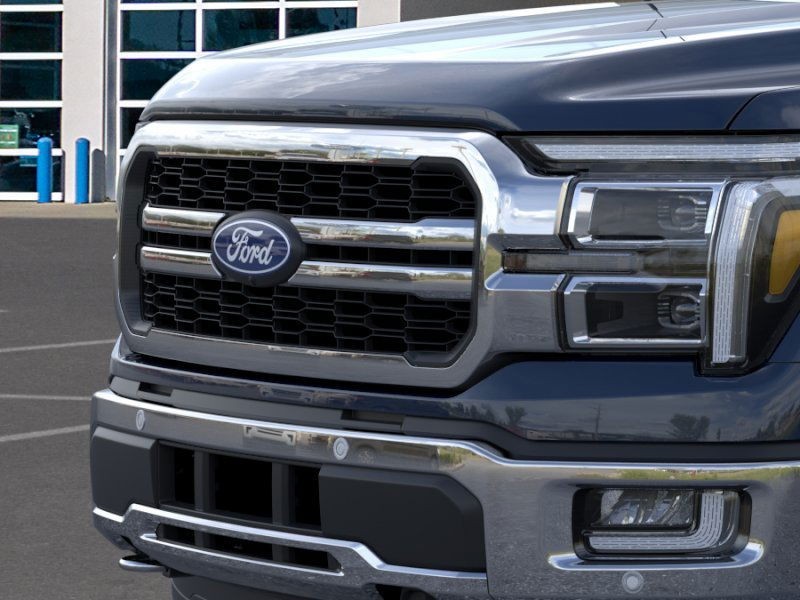 2024 Ford F-150 LARIAT 17