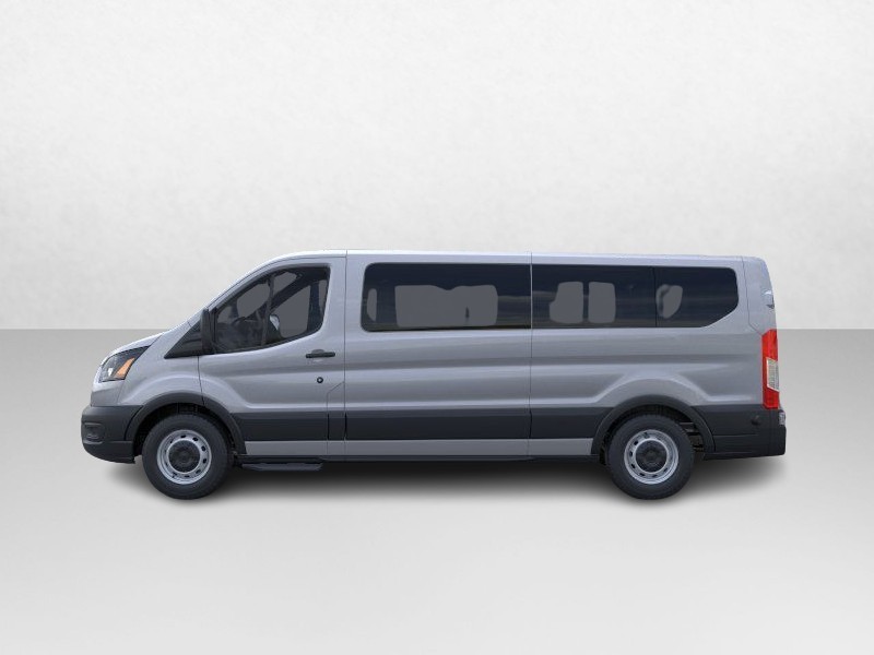 2024 Ford Transit Passenger Wagon  3