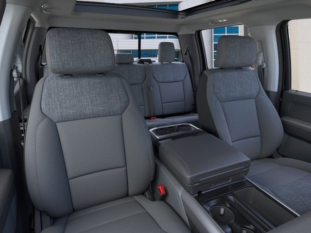 Ford F-150 Vehicle Full-screen Gallery Image 10