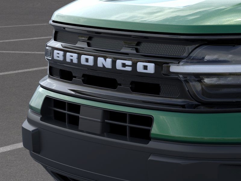 2024 Ford Bronco Sport Outer Banks 17