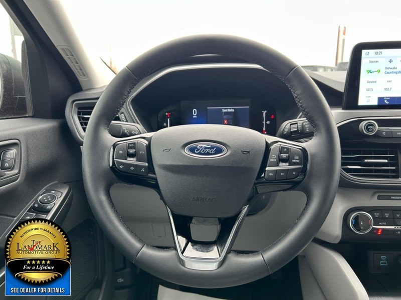 2023 Ford Escape Active 17