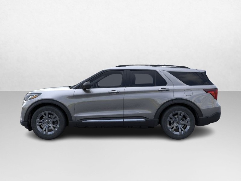 2025 Ford Explorer Active 3