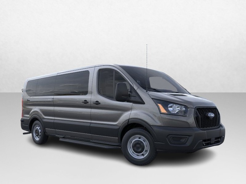 2024 Ford Transit Passenger Wagon  7