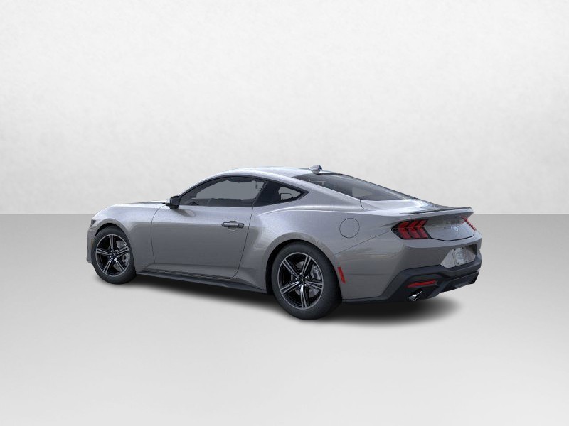 2025 Ford Mustang  4