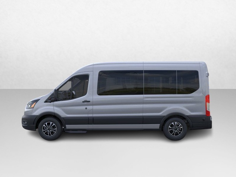 2024 Ford Transit Passenger Wagon  3