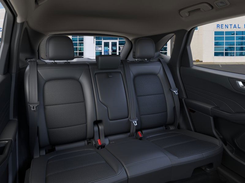 Ford Escape Vehicle Full-screen Gallery Image 11