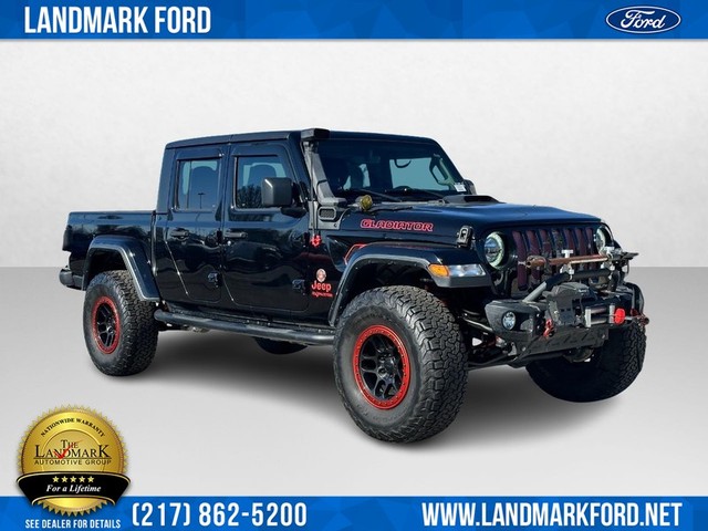 Used 2021 Jeep Gladiator Sport S with VIN 1C6JJTAG3ML510384 for sale in Springfield, IL