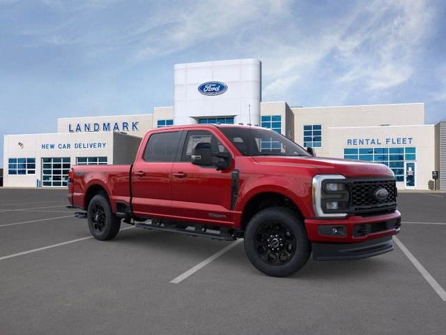 Ford F-250SD Vehicle Full-screen Gallery Image 7
