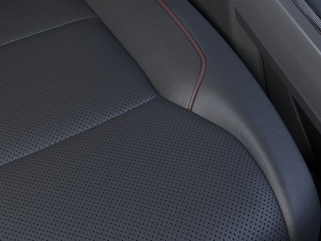 Ford F-250SD Vehicle Full-screen Gallery Image 16