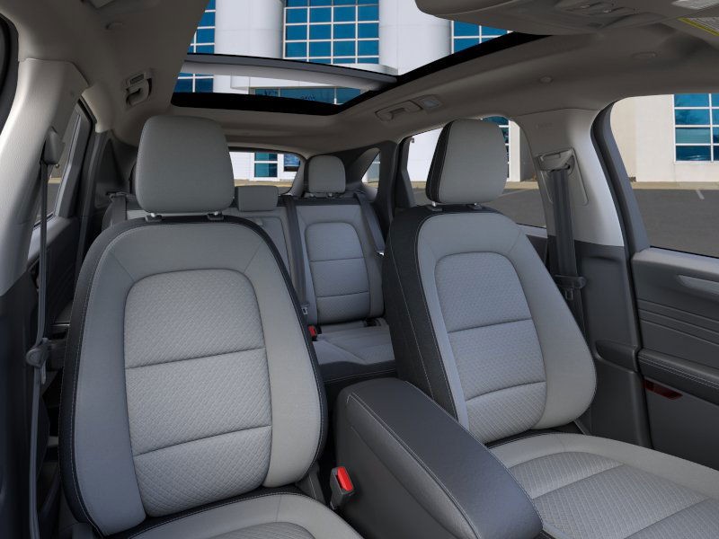 Ford Escape Vehicle Full-screen Gallery Image 10