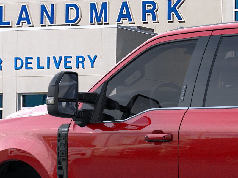 Ford Super Duty F-350 SRW Vehicle Full-screen Gallery Image 20