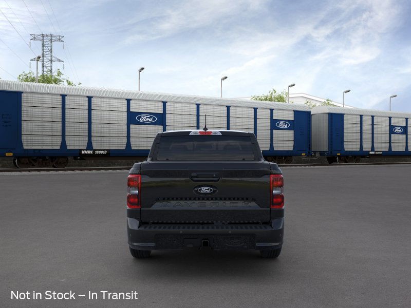 Ford Maverick Vehicle Full-screen Gallery Image 5