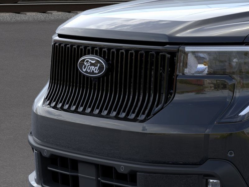 Ford Maverick Vehicle Full-screen Gallery Image 18