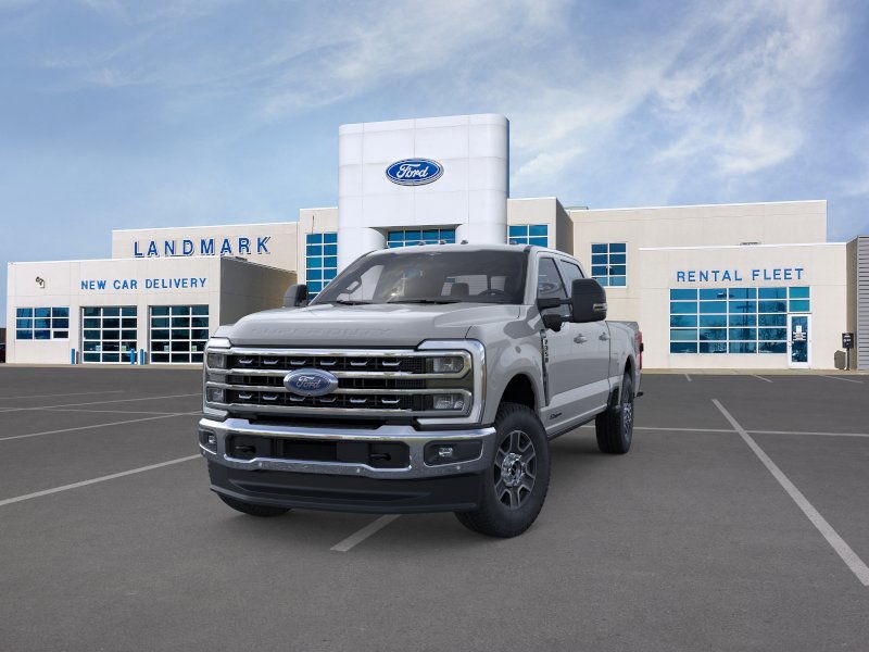 Ford Super Duty F-350 SRW Vehicle Full-screen Gallery Image 2