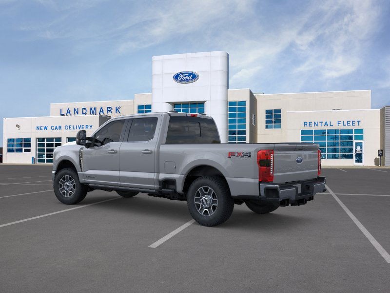 Ford Super Duty F-350 SRW Vehicle Full-screen Gallery Image 4
