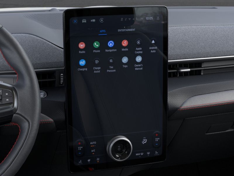 Ford Mustang Mach-E Vehicle Full-screen Gallery Image 14