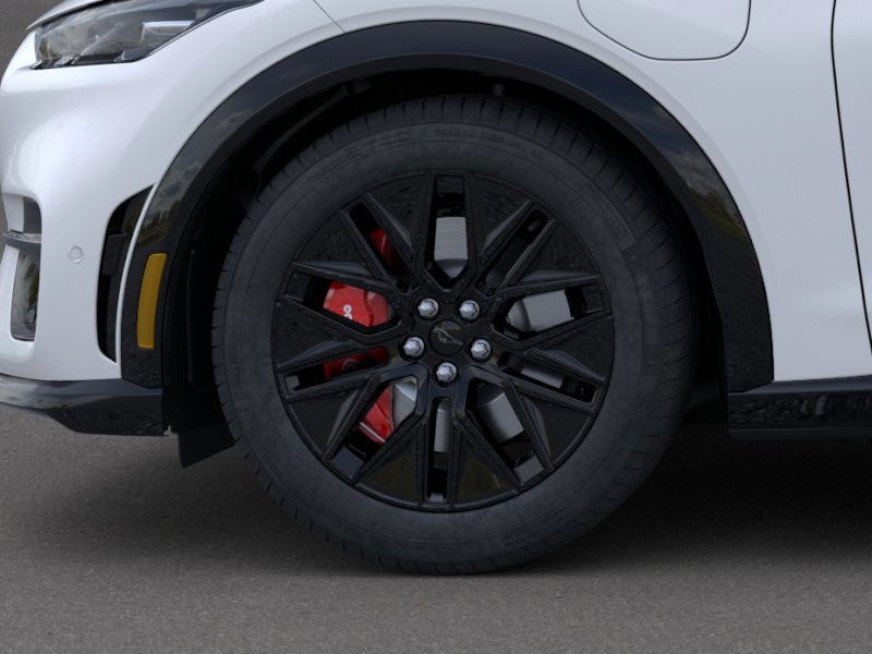 Ford Mustang Mach-E Vehicle Full-screen Gallery Image 19