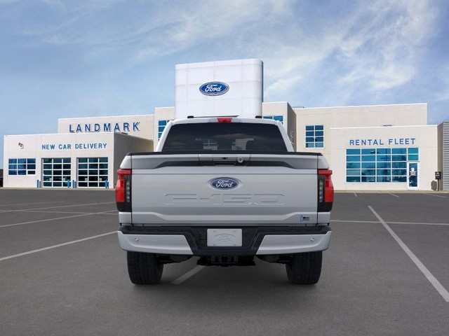 Ford F-150 Lightning Vehicle Full-screen Gallery Image 5