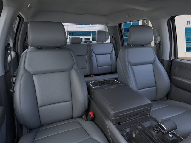 Ford F-150 Lightning Vehicle Full-screen Gallery Image 10