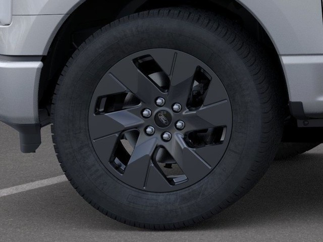 Ford F-150 Lightning Vehicle Full-screen Gallery Image 19