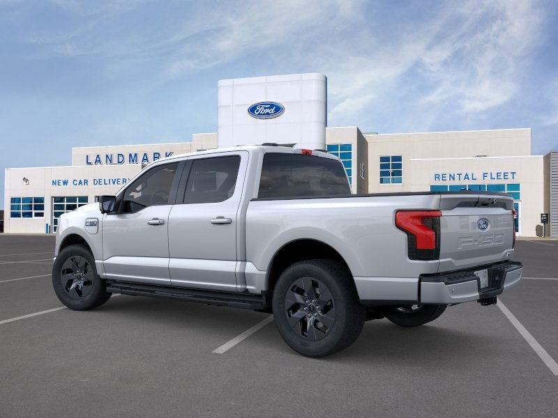 Ford F-150 Lightning Vehicle Full-screen Gallery Image 4