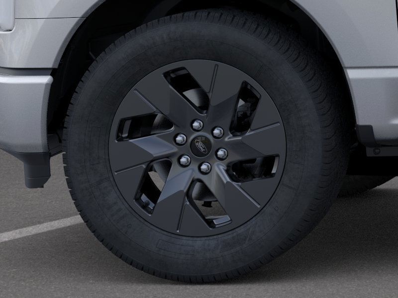 Ford F-150 Lightning Vehicle Full-screen Gallery Image 19