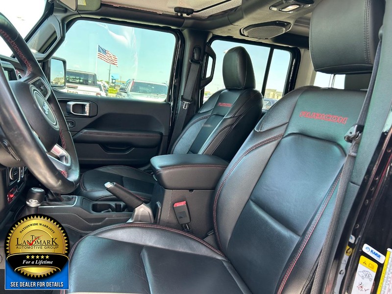 Jeep Wrangler Unlimited Vehicle Full-screen Gallery Image 9