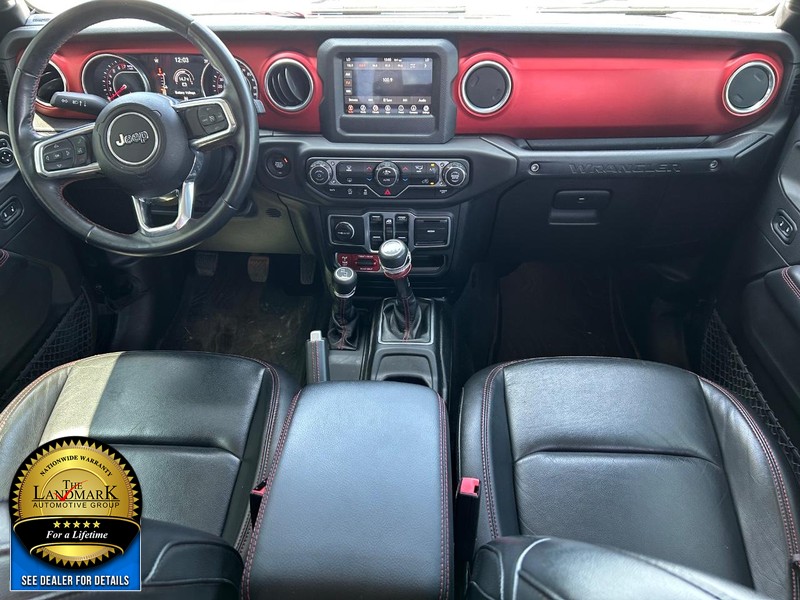 Jeep Wrangler Unlimited Vehicle Full-screen Gallery Image 15