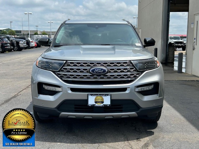 Ford Explorer Vehicle Full-screen Gallery Image 4