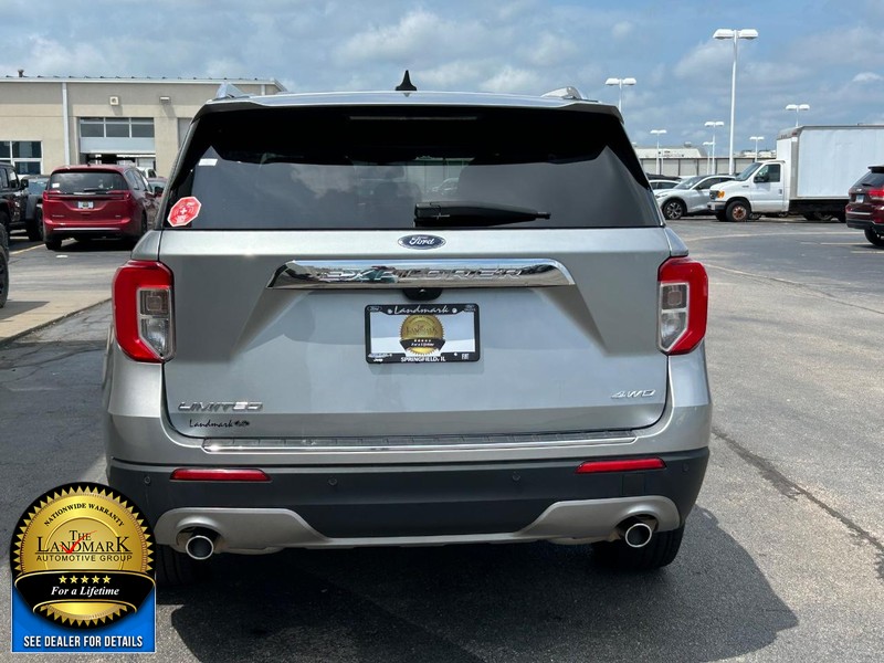 Ford Explorer Vehicle Full-screen Gallery Image 7