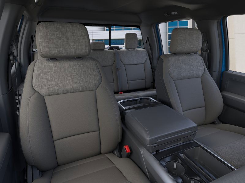 Ford W3L Vehicle Full-screen Gallery Image 10