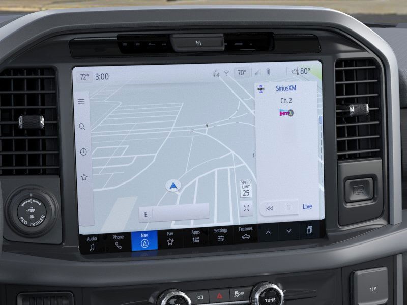 Ford F-150 Vehicle Full-screen Gallery Image 14