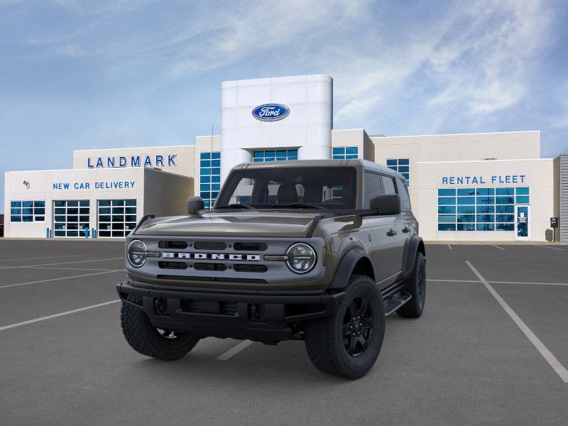 Ford Bronco Vehicle Full-screen Gallery Image 2
