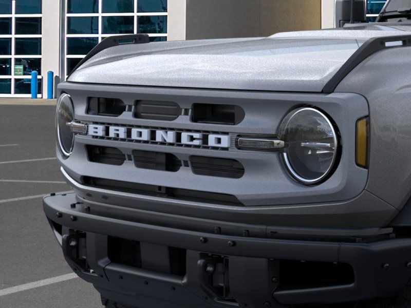 Ford Bronco Vehicle Full-screen Gallery Image 19