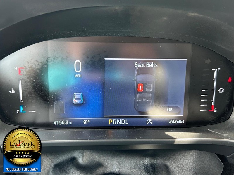 Ford Escape Vehicle Full-screen Gallery Image 12