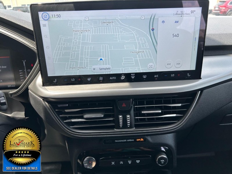 Ford Escape Vehicle Full-screen Gallery Image 18