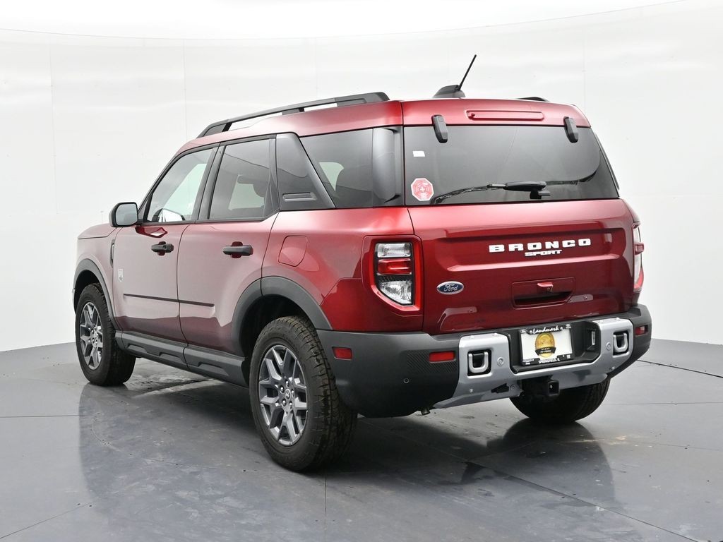 Ford Bronco Sport Vehicle Full-screen Gallery Image 8