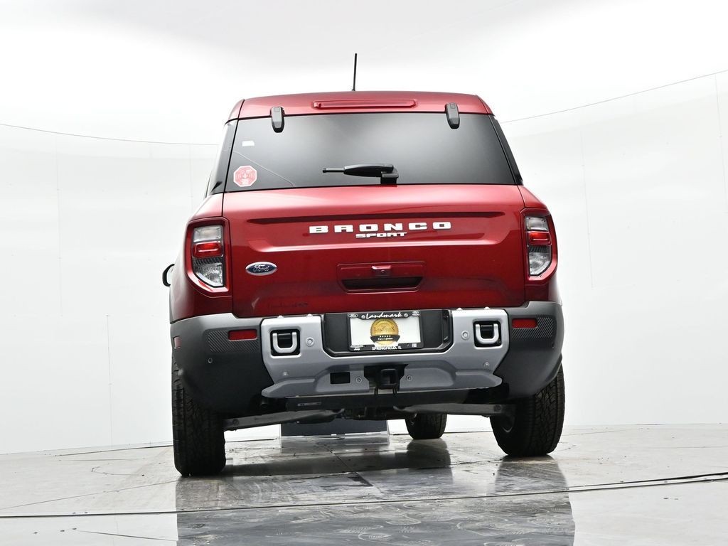 Ford Bronco Sport Vehicle Full-screen Gallery Image 23