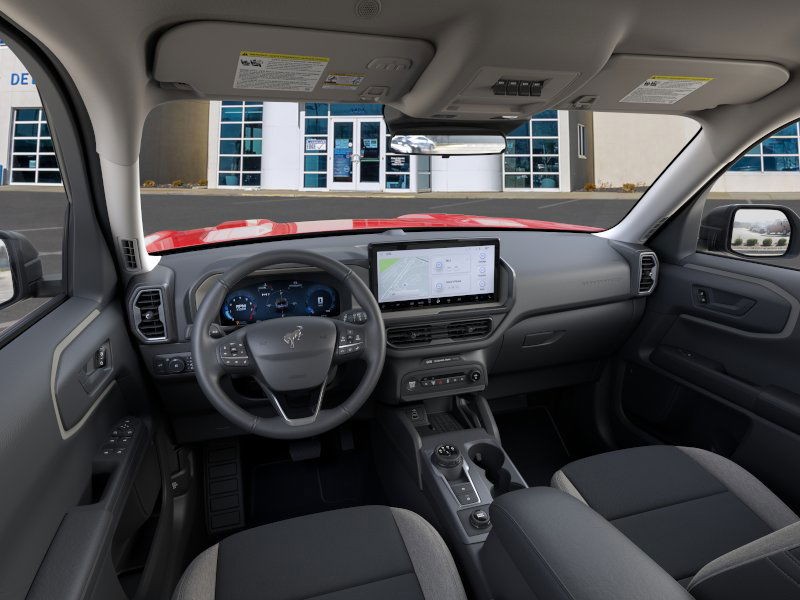 Ford Bronco Sport Vehicle Full-screen Gallery Image 9