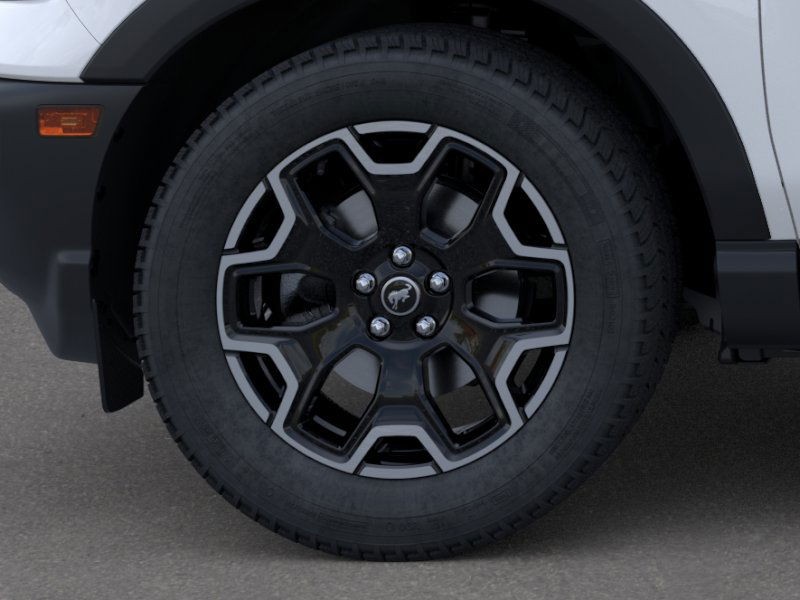 Ford Bronco Sport Vehicle Full-screen Gallery Image 19