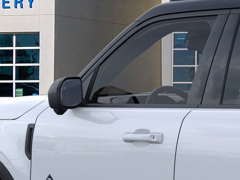 Ford Bronco Sport Vehicle Full-screen Gallery Image 20