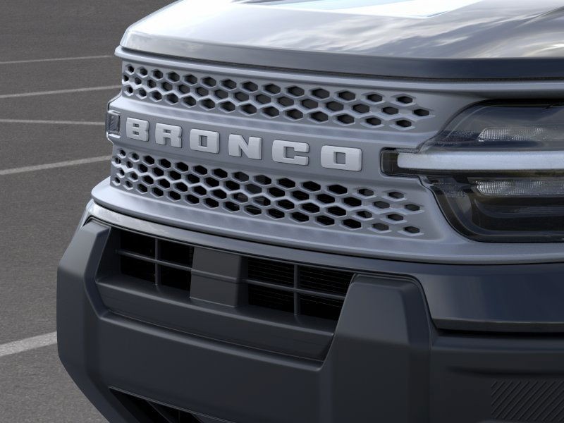 Ford Bronco Sport Vehicle Full-screen Gallery Image 17